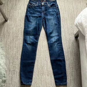 Joe’s Flawless The Icon Mid Rise Skinny Jeans